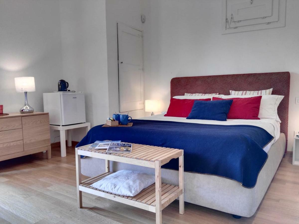 La Casa Gialla 3*